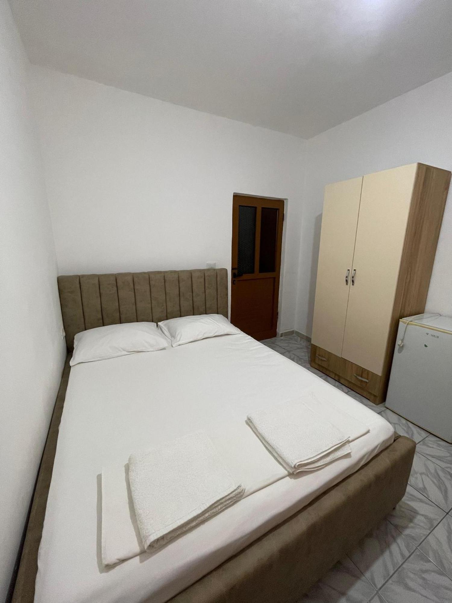 Hotel Gjika Саранда Екстер'єр фото